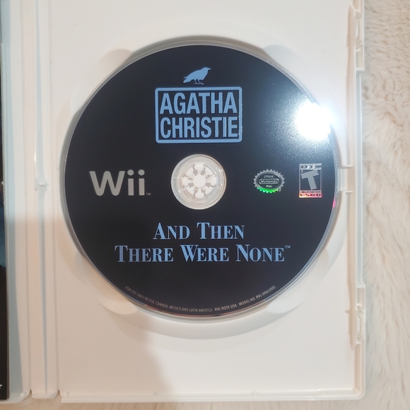 NWOT Agatha Christie "And Then There Were None " - Picture 2 of 8